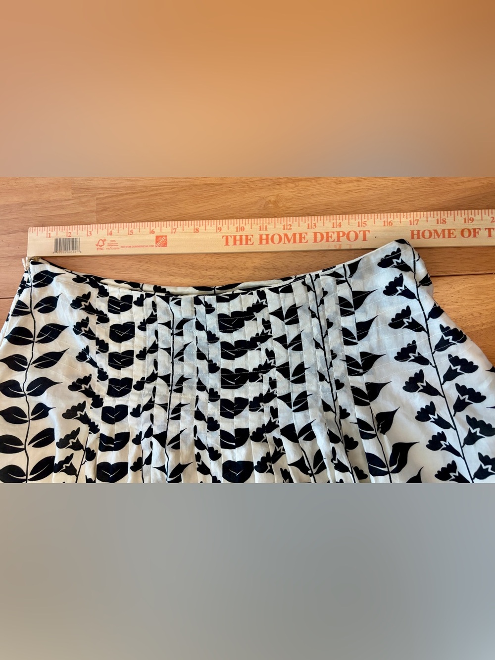 Pretty Black and White Floral Pleated A-Line Cotton Skirt ~ Women’s XL ~ - Picture 5 of 7